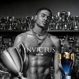frasco Perfume Masculino Paco Rabanne Invictus Parfum frasco amplo